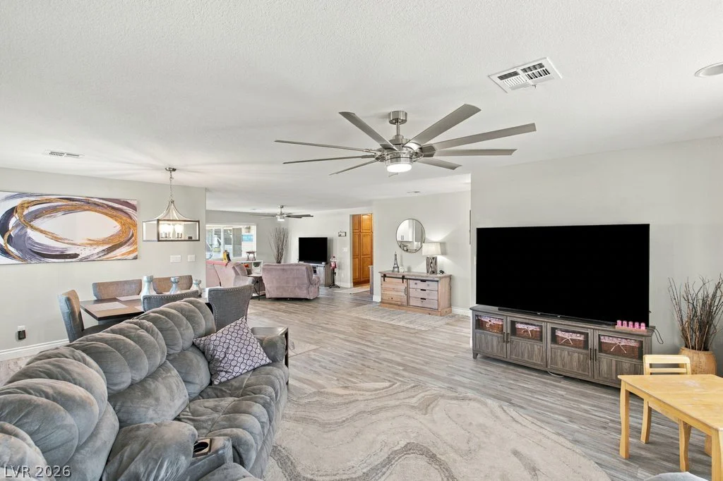 311 Glasgow, Henderson, NV 89015