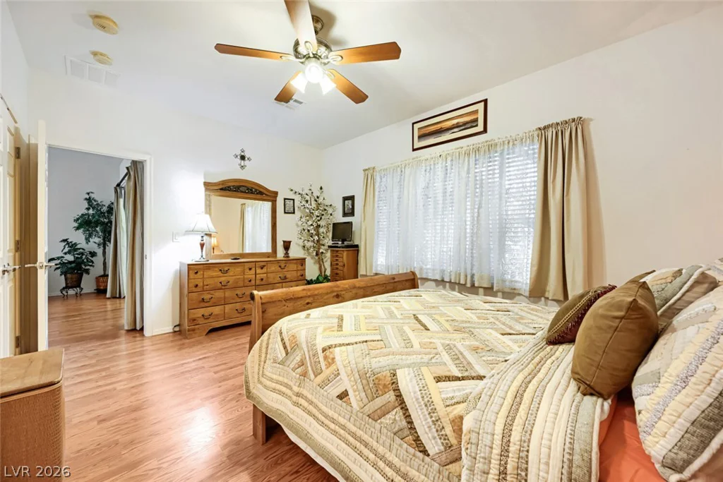 2817 Ground Robin, North Las Vegas, NV 89084