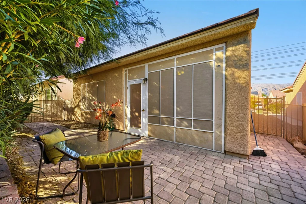 2817 Ground Robin, North Las Vegas, NV 89084