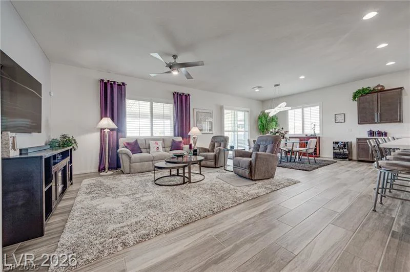 6225 Gambetta, Las Vegas, NV 89115