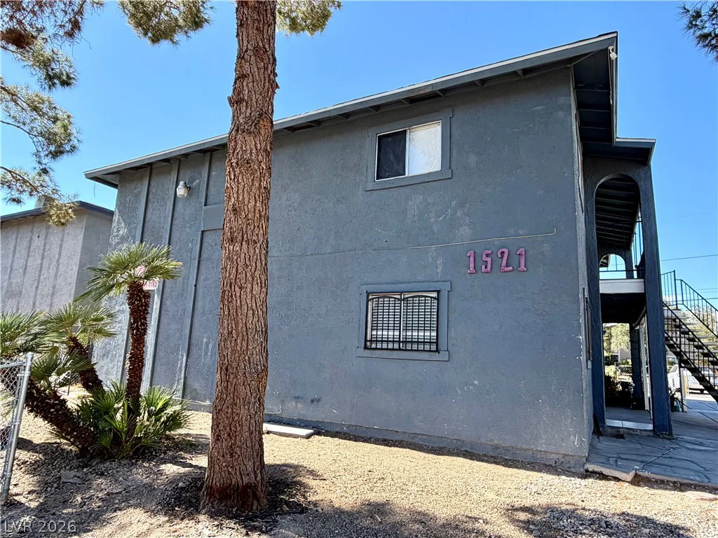 1521 Cobb, Las Vegas, NV 89101