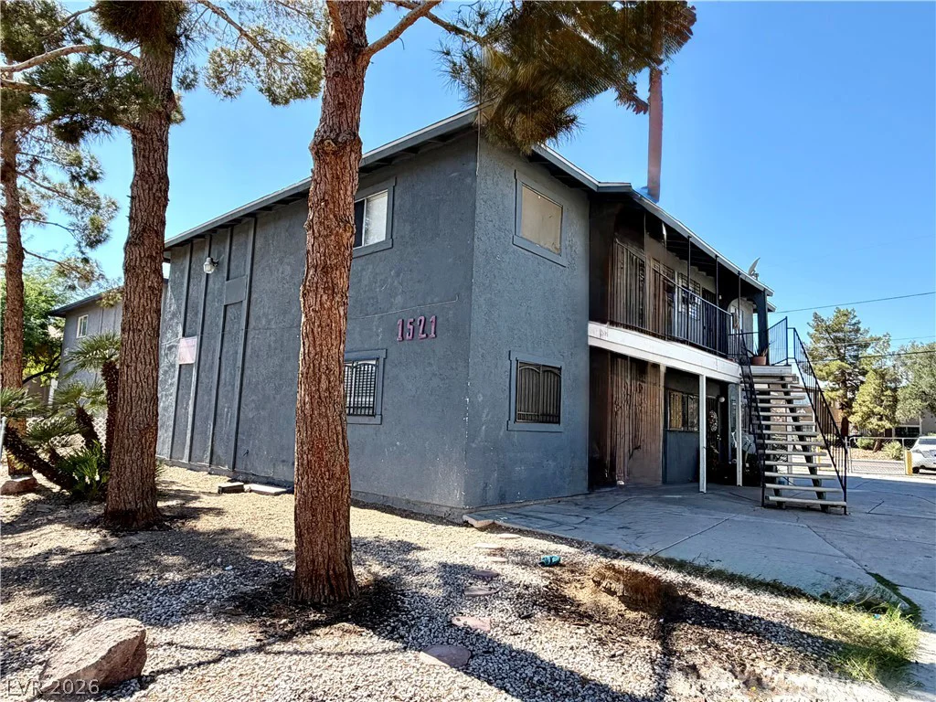 1521 Cobb, Las Vegas, NV 89101