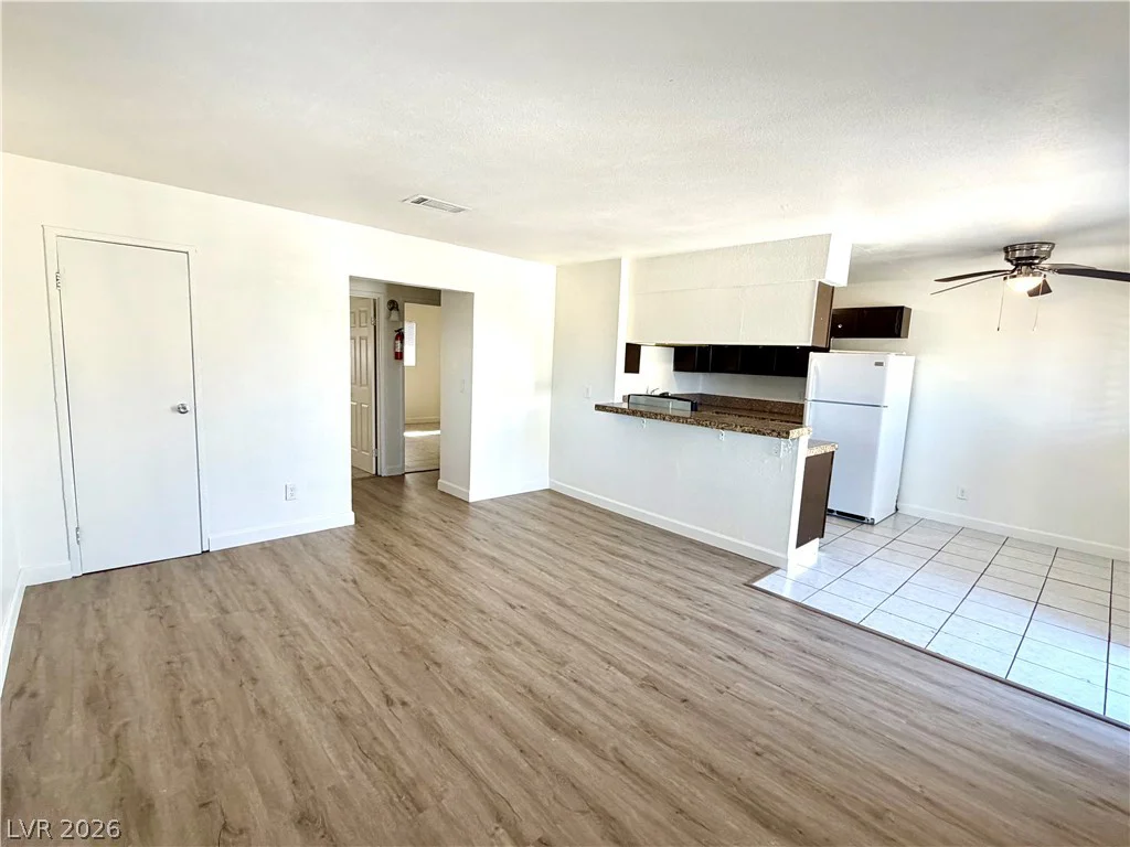 1521 Cobb, Las Vegas, NV 89101