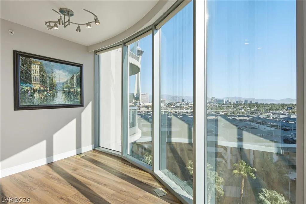 222 Karen, Las Vegas, NV 89109