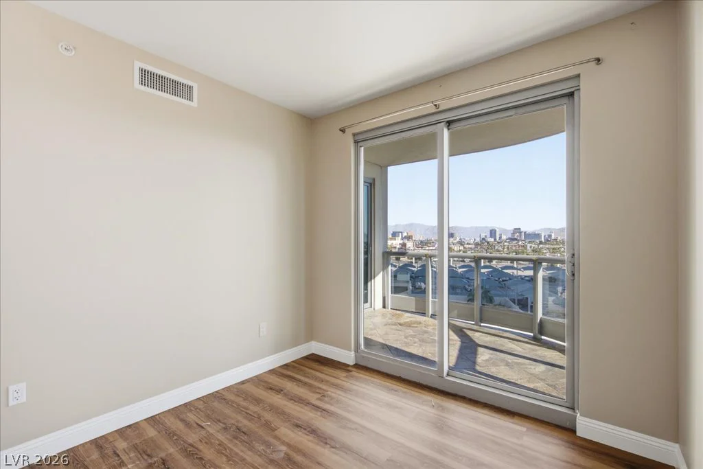 222 Karen, Las Vegas, NV 89109
