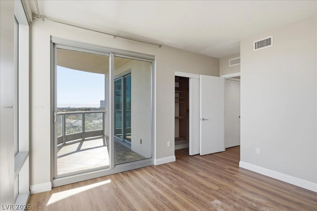 222 Karen, Las Vegas, NV 89109