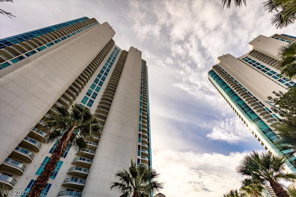 222 Karen, Las Vegas, NV 89109