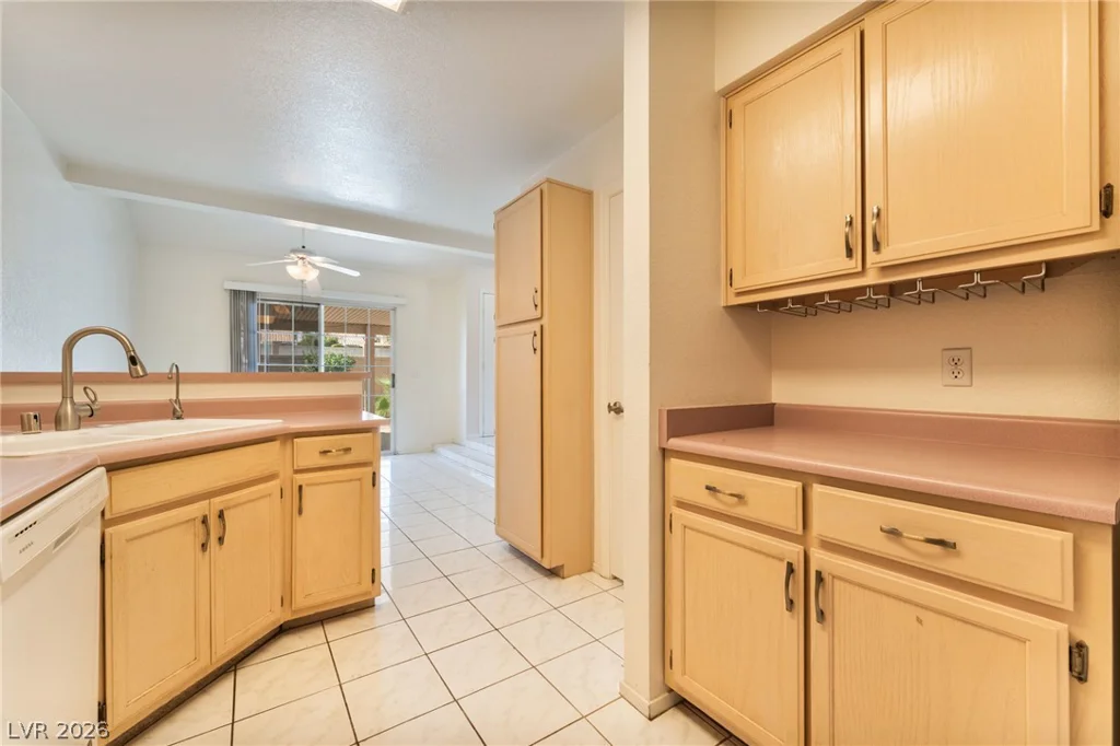 2841 Floral Peak, Henderson, NV 89074