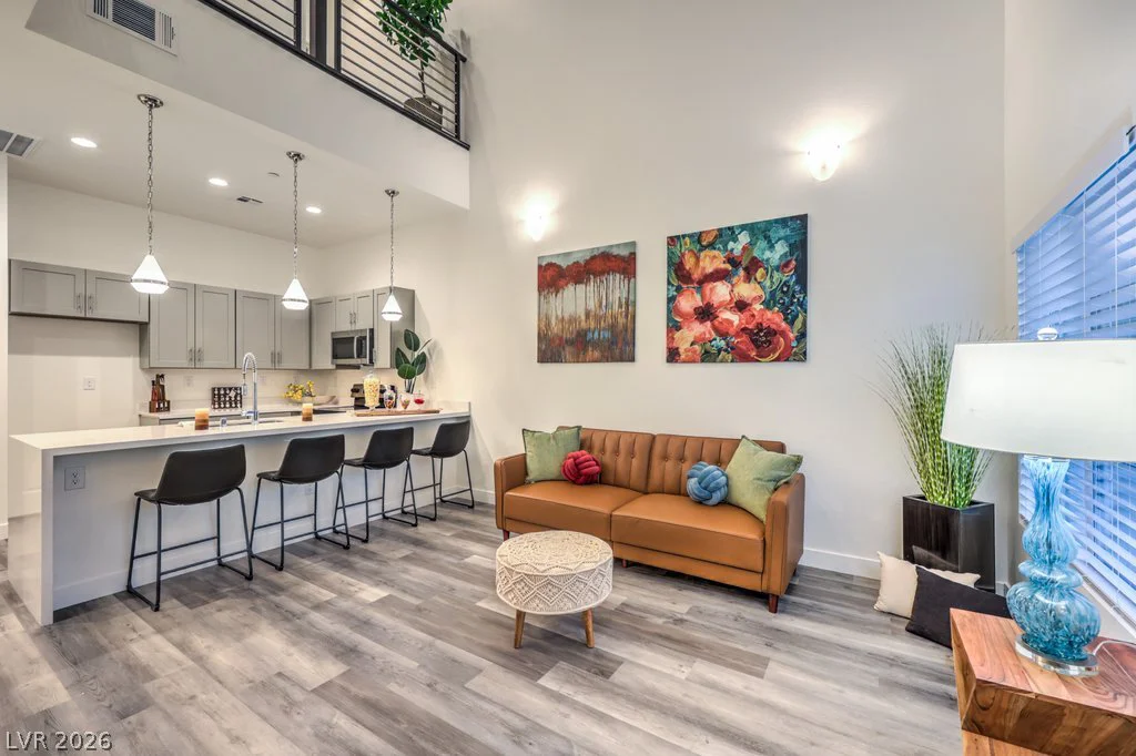 1192 Blossom Point, Las Vegas, NV 89135