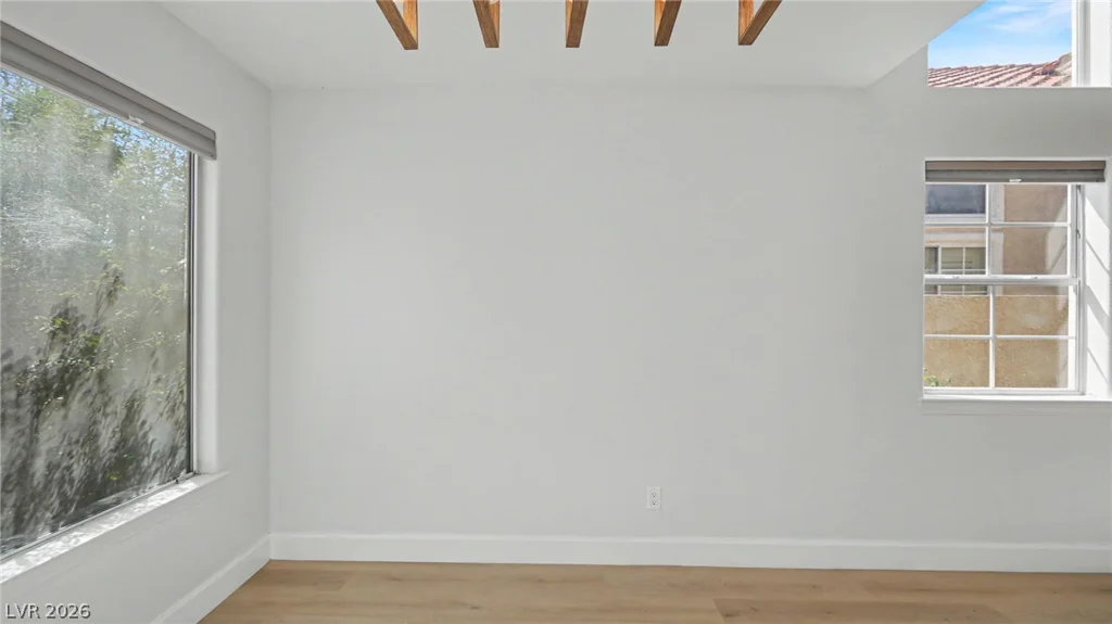 1828 Derbyshire, Las Vegas, NV 89117