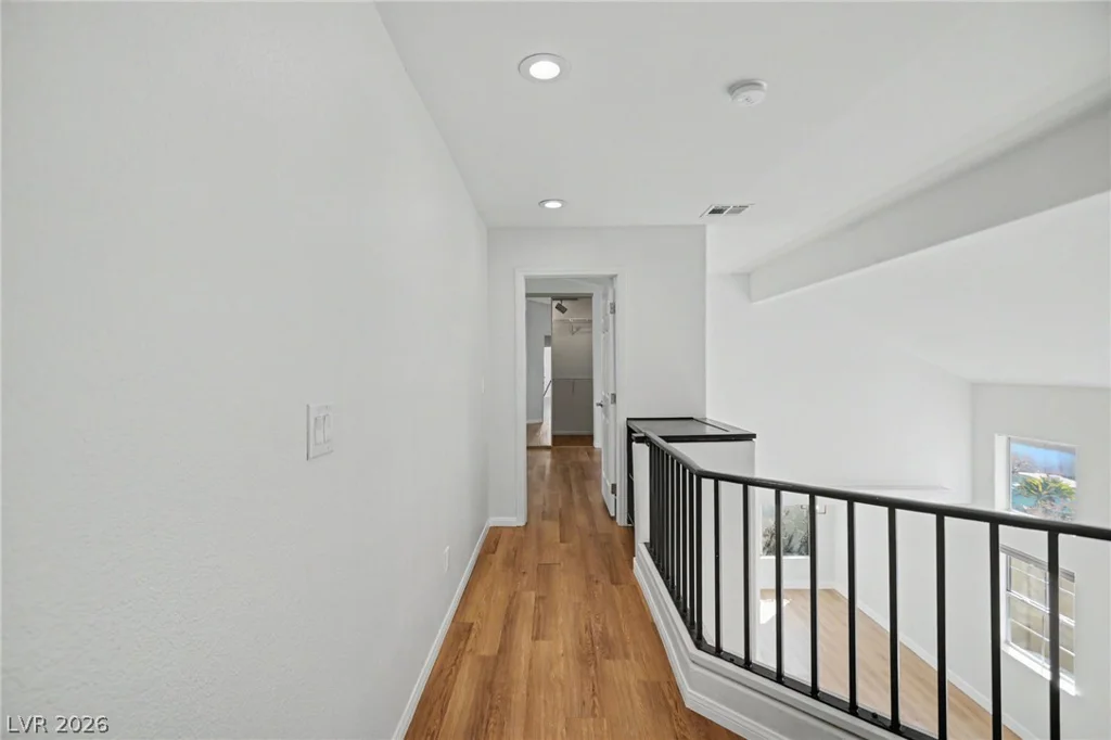 1828 Derbyshire, Las Vegas, NV 89117