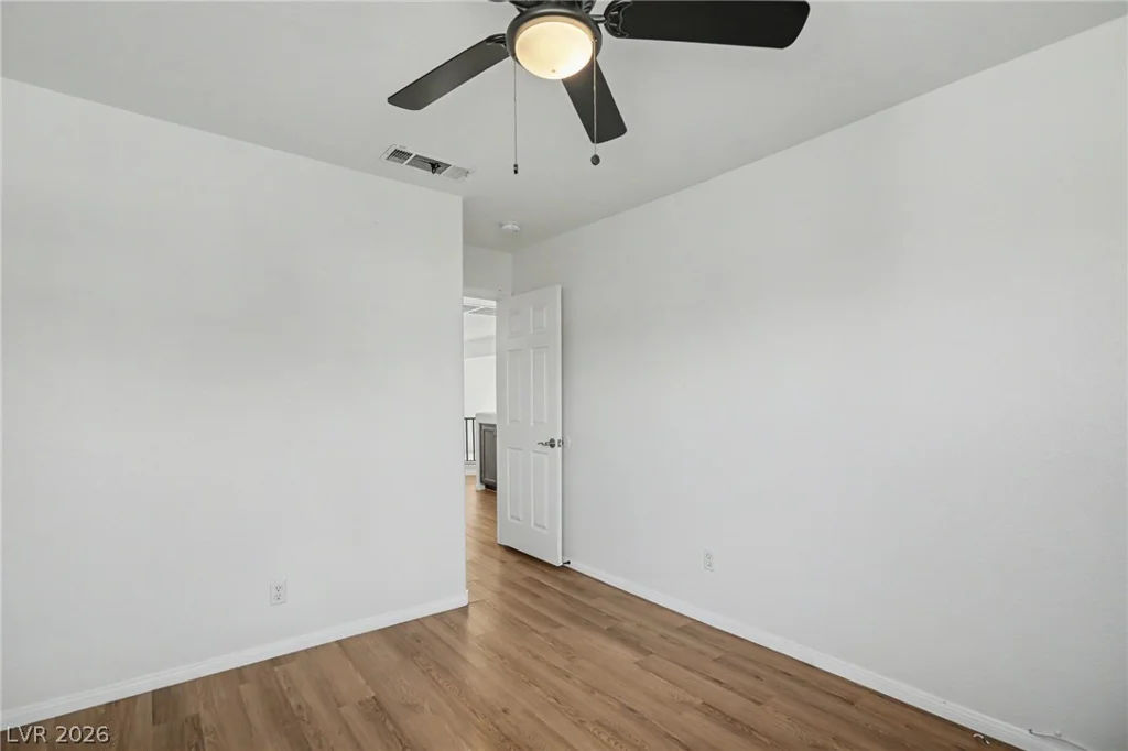 1828 Derbyshire, Las Vegas, NV 89117