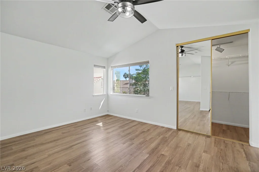 1828 Derbyshire, Las Vegas, NV 89117