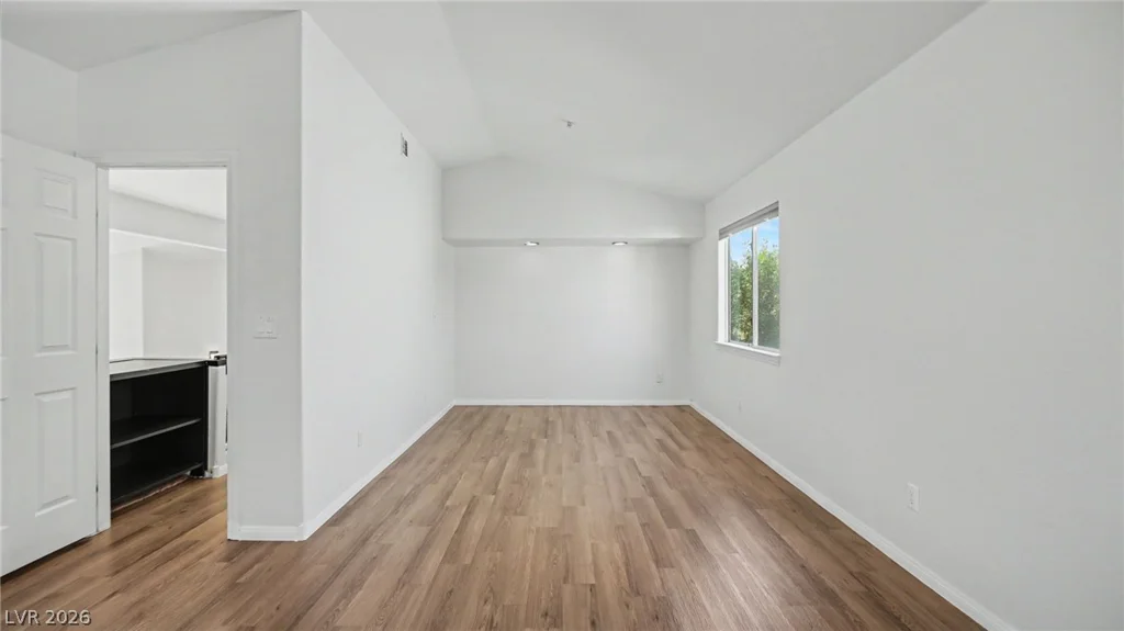 1828 Derbyshire, Las Vegas, NV 89117