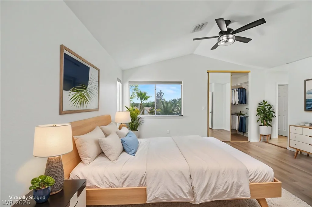 1828 Derbyshire, Las Vegas, NV 89117