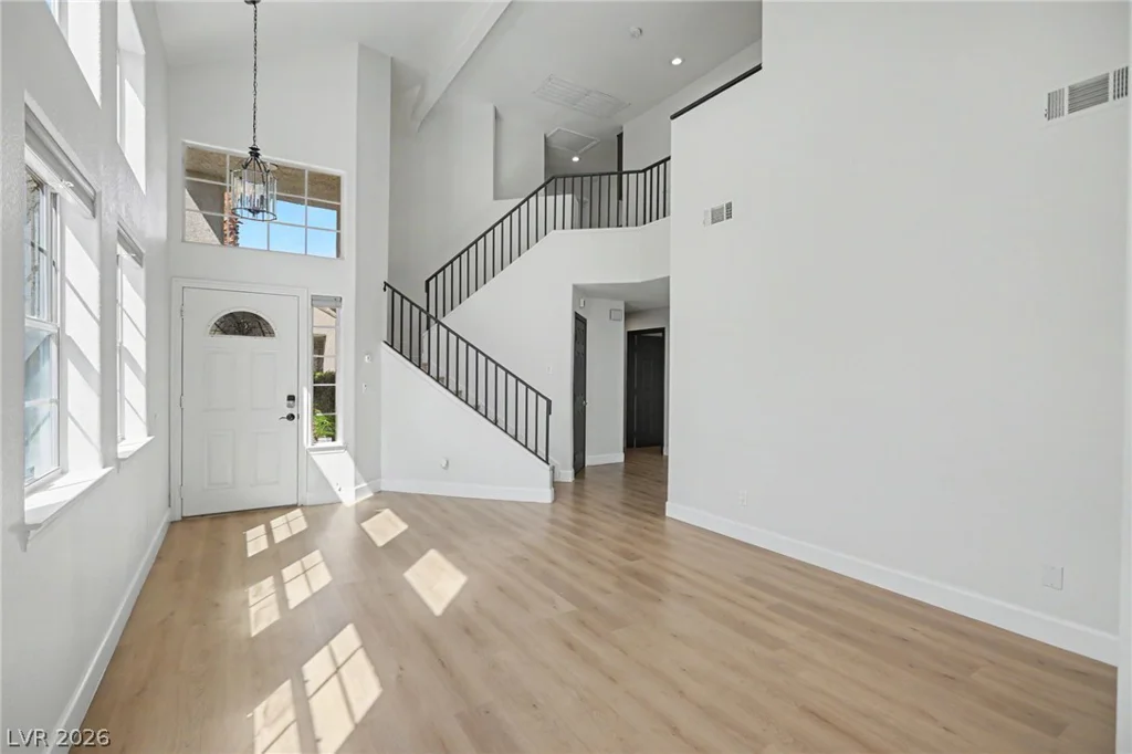 1828 Derbyshire, Las Vegas, NV 89117