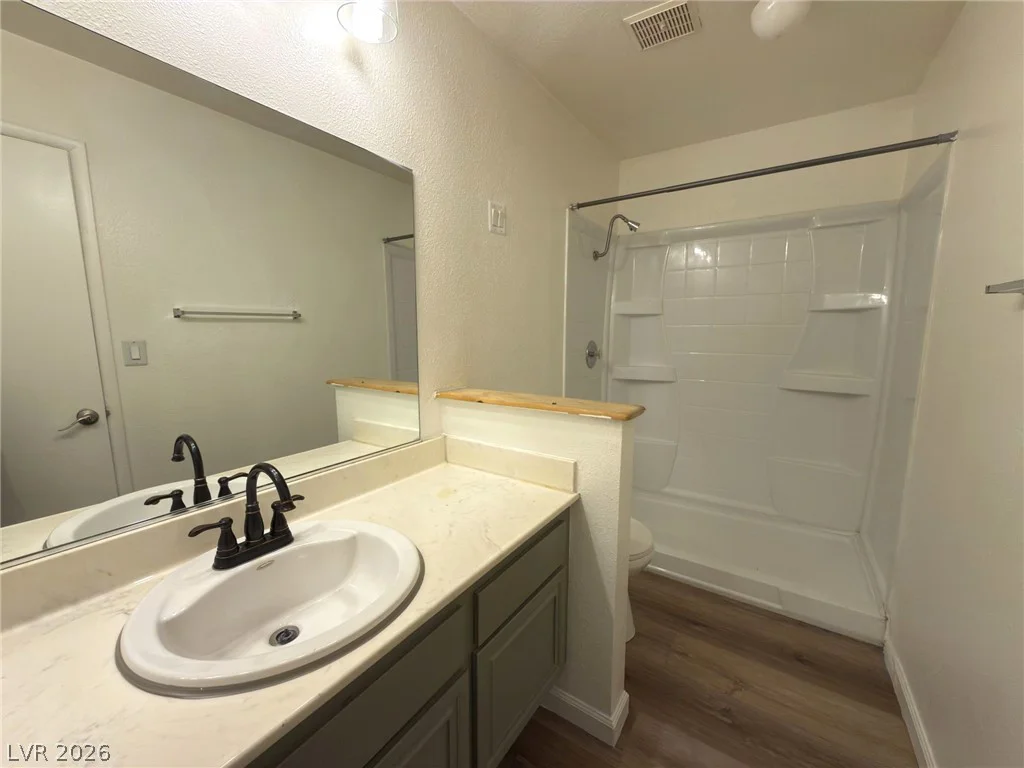 3270 Liahona, Las Vegas, NV 89121