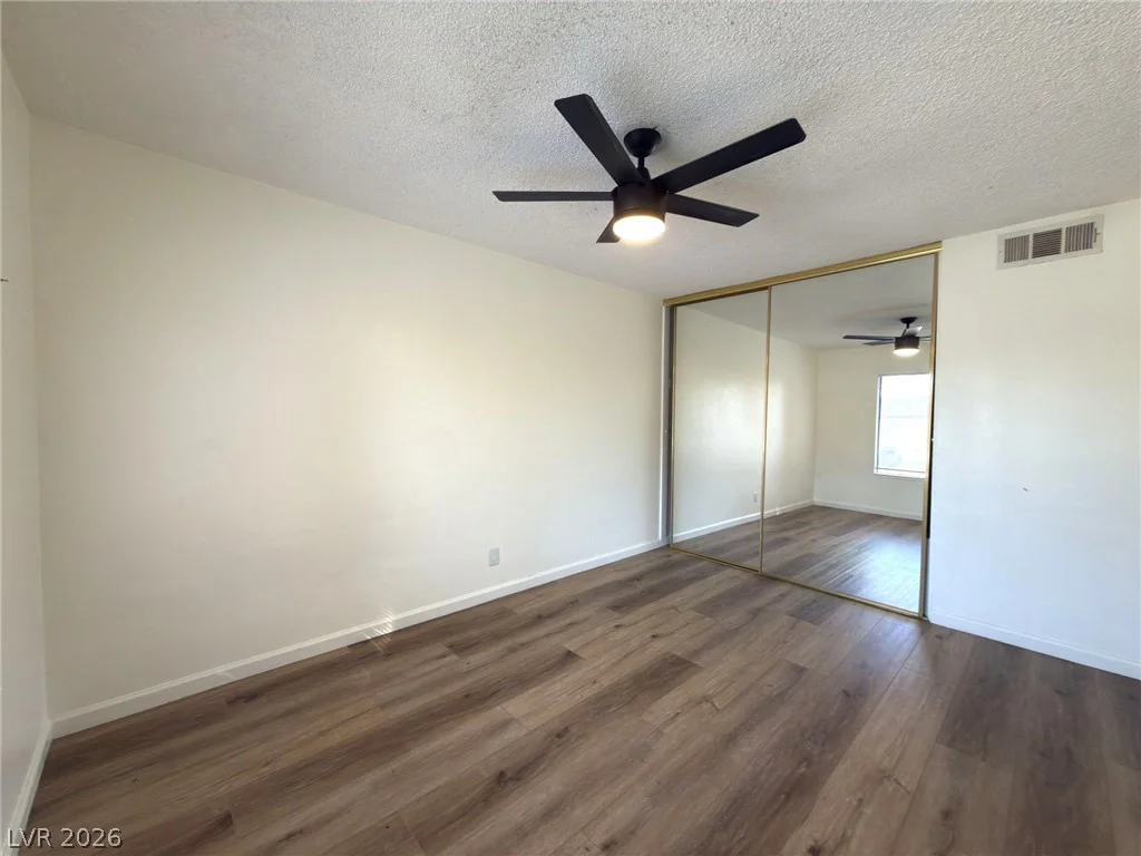 3270 Liahona, Las Vegas, NV 89121