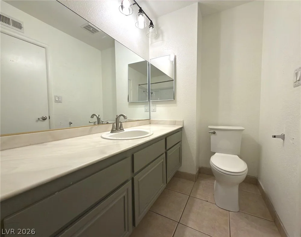 3270 Liahona, Las Vegas, NV 89121