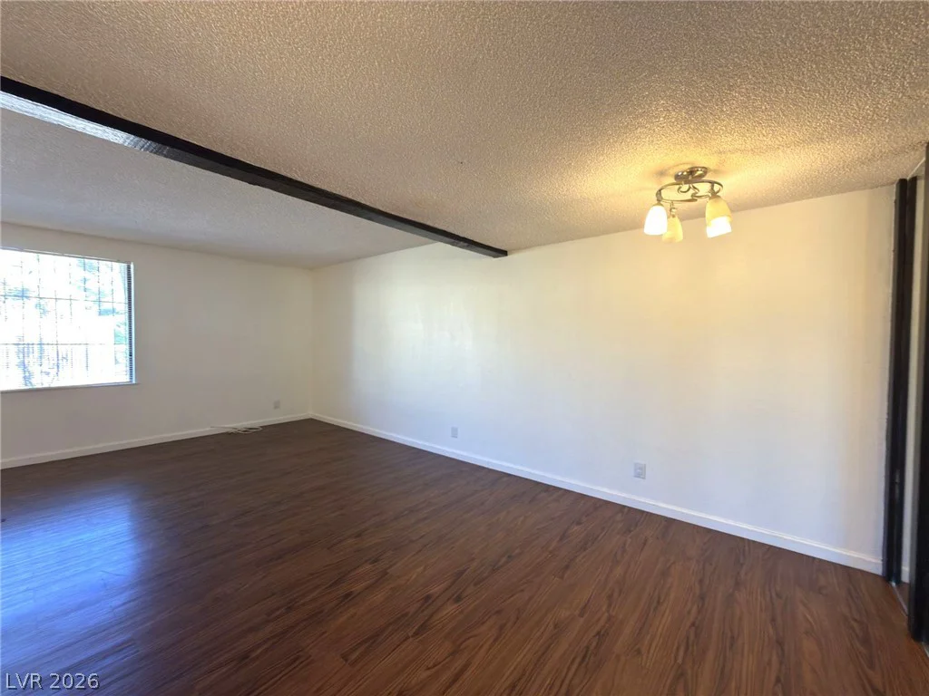 3270 Liahona, Las Vegas, NV 89121