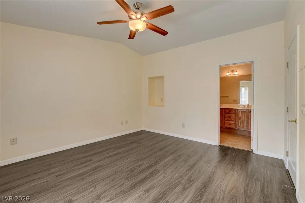 7290 Sheared Cliff, Las Vegas, NV 89149