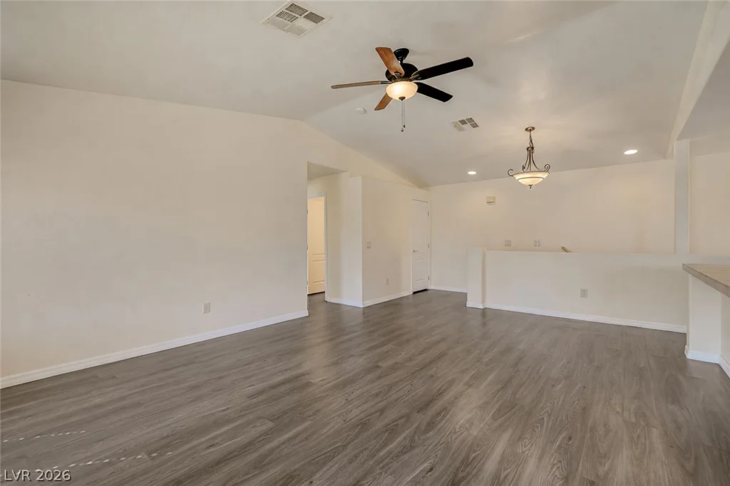 7290 Sheared Cliff, Las Vegas, NV 89149