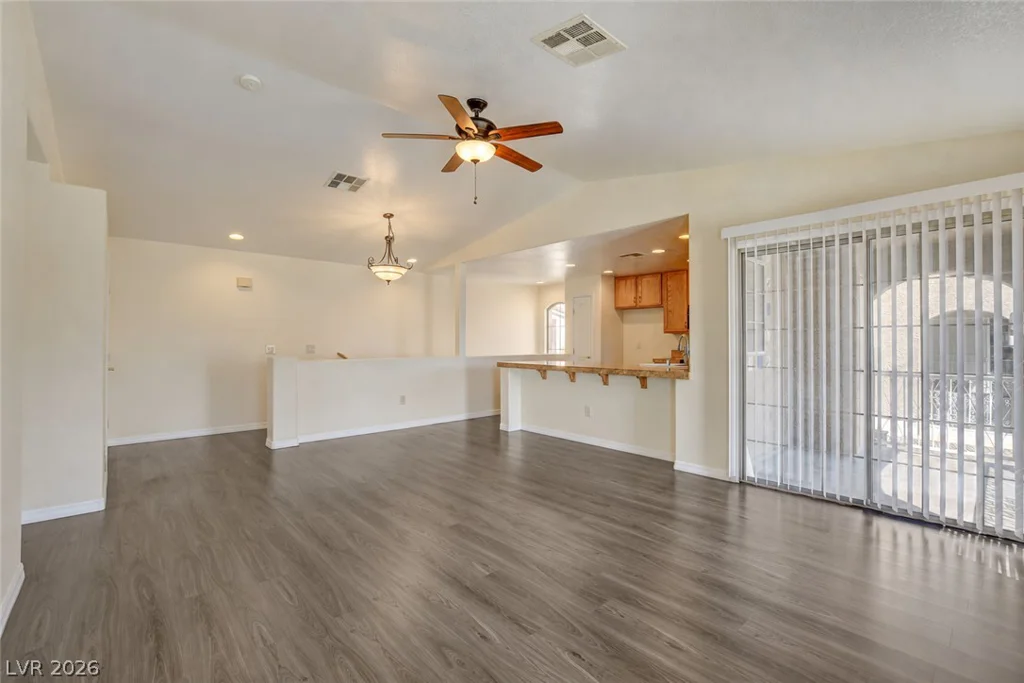 7290 Sheared Cliff, Las Vegas, NV 89149