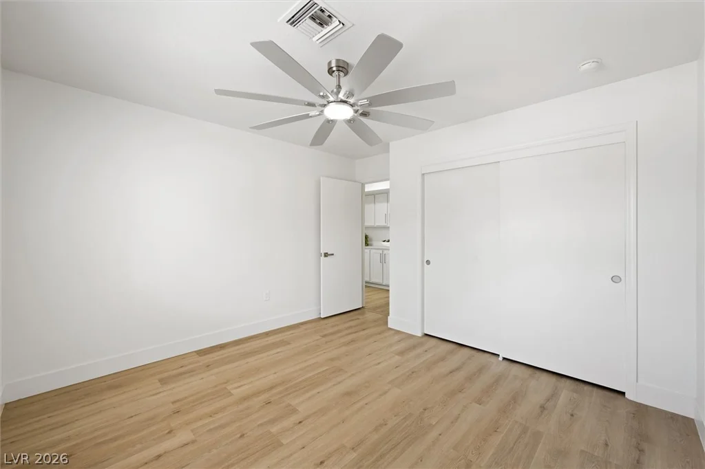 2517 Desert Sands, Las Vegas, NV 89134