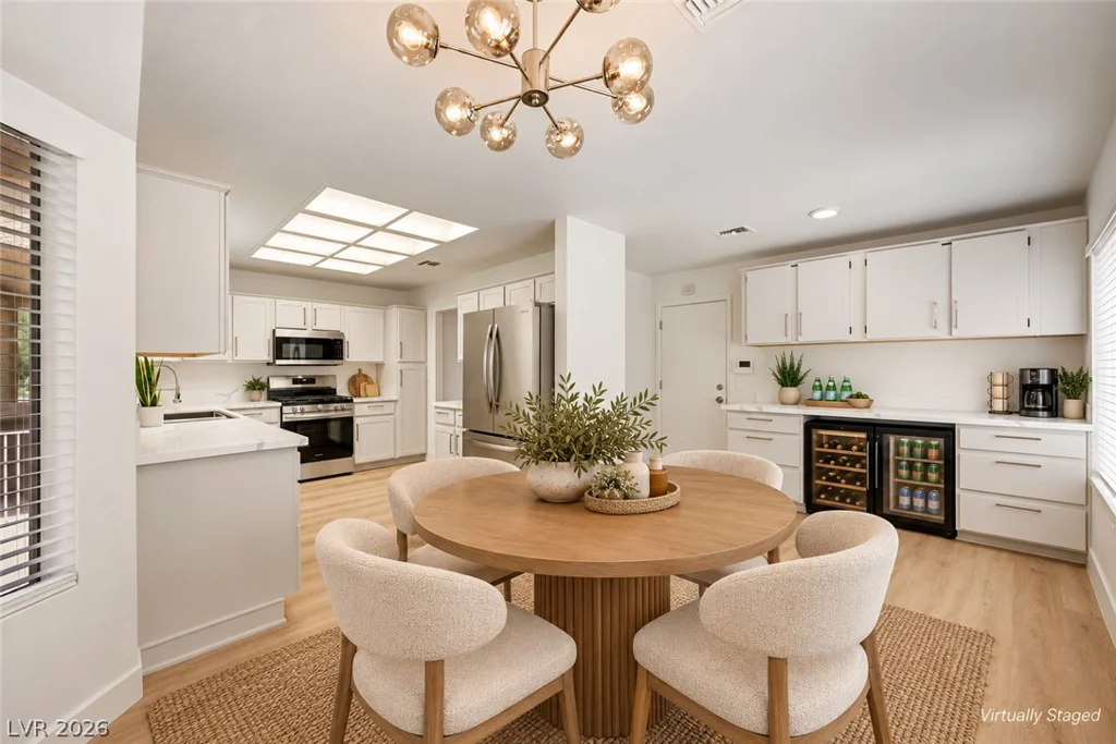 2517 Desert Sands, Las Vegas, NV 89134