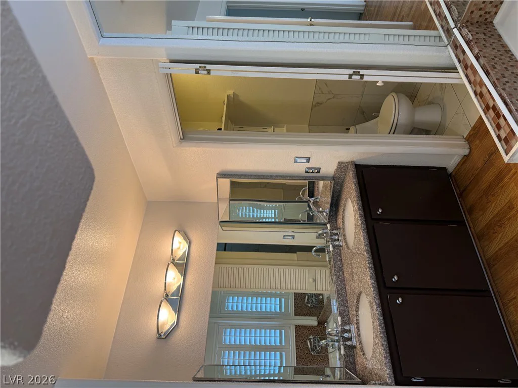 4925 Calle Del Oya, Las Vegas, NV 89120