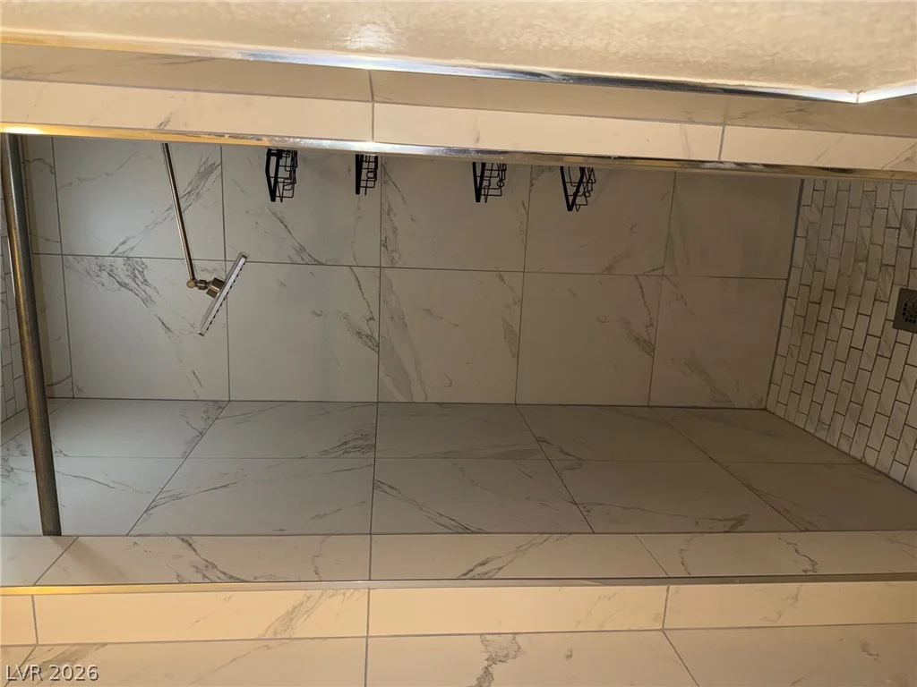 4925 Calle Del Oya, Las Vegas, NV 89120