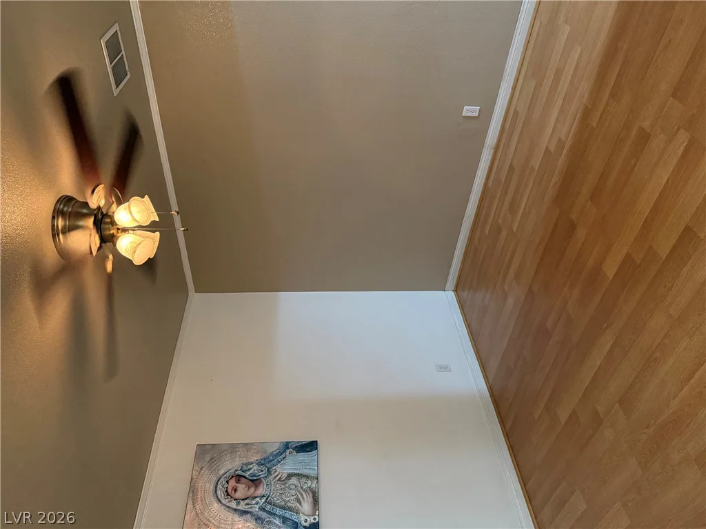 4925 Calle Del Oya, Las Vegas, NV 89120