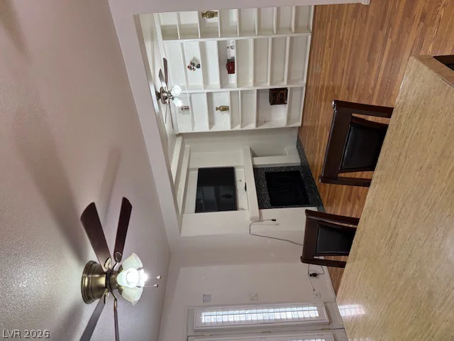 4925 Calle Del Oya, Las Vegas, NV 89120