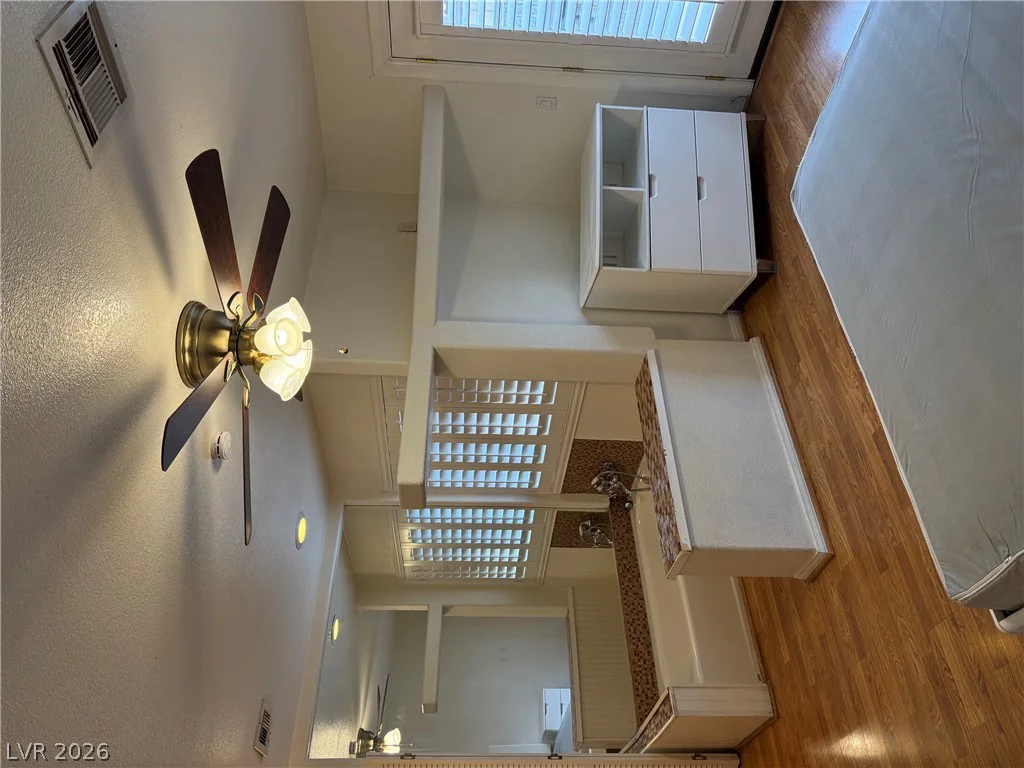 4925 Calle Del Oya, Las Vegas, NV 89120