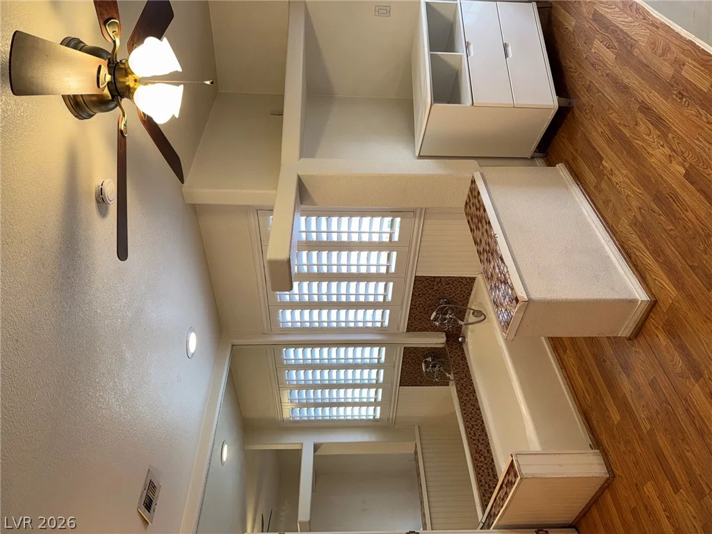 4925 Calle Del Oya, Las Vegas, NV 89120