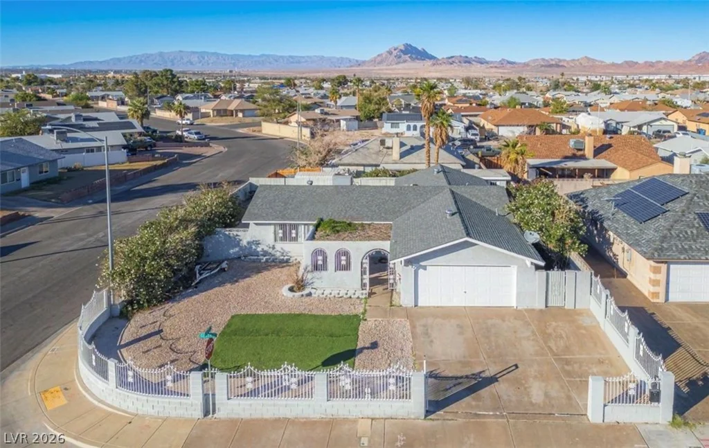501 Close, Henderson, NV 89011