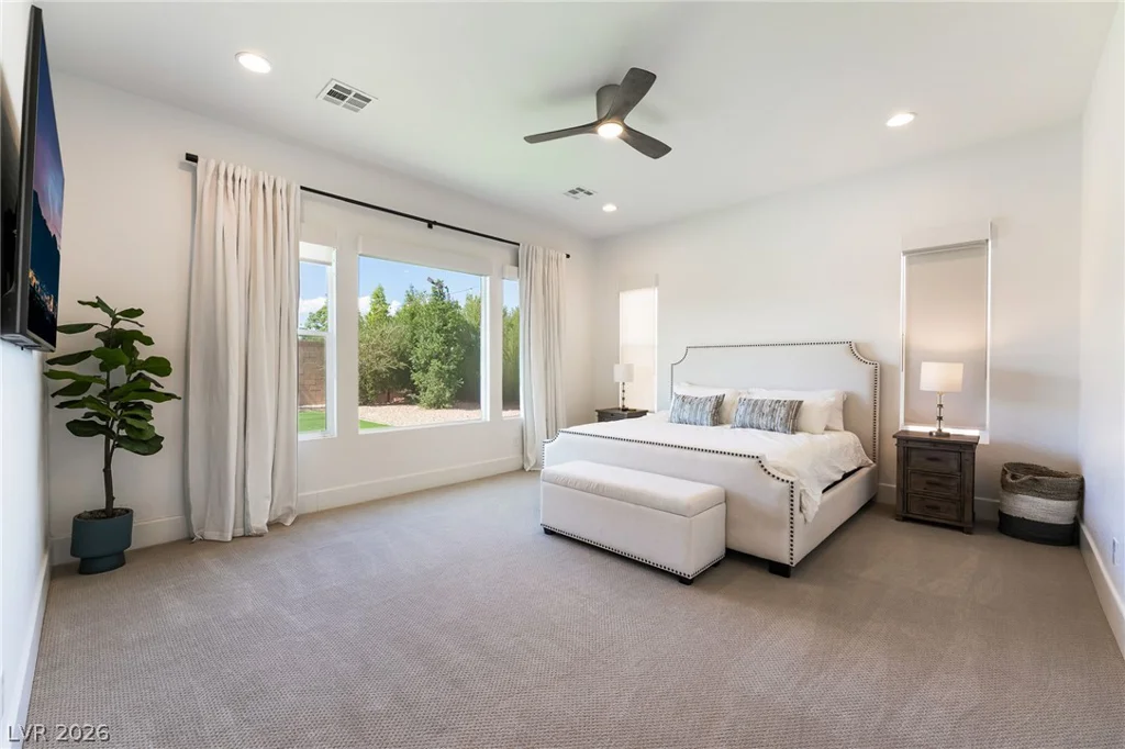 8735 Pioneer, Las Vegas, NV 89113