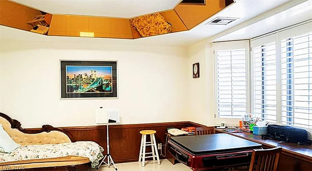 3265 Rosanna, Las Vegas, NV 89117