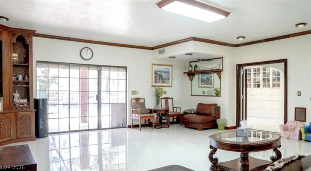 3265 Rosanna, Las Vegas, NV 89117