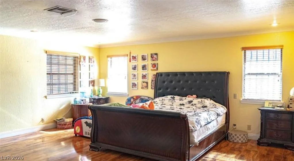 3265 Rosanna, Las Vegas, NV 89117