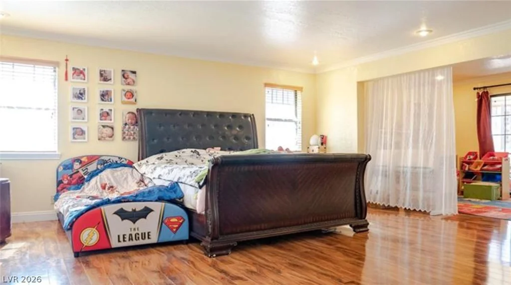 3265 Rosanna, Las Vegas, NV 89117