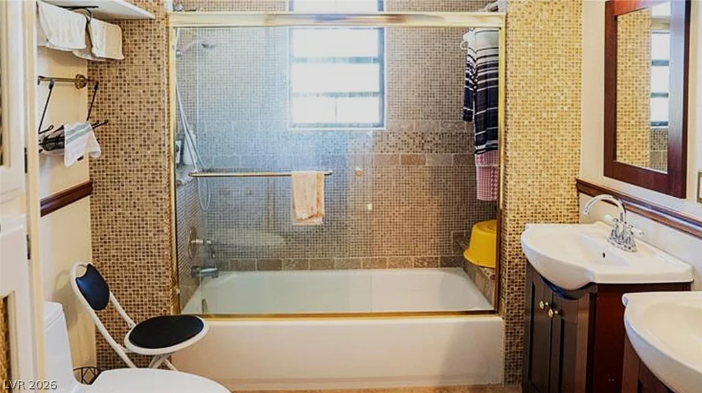 3265 Rosanna, Las Vegas, NV 89117