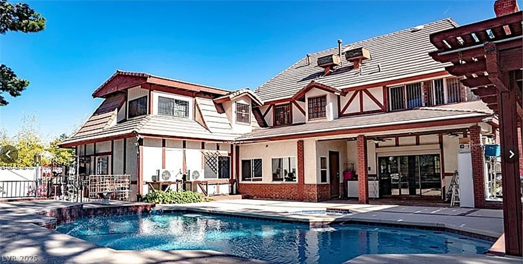 3265 Rosanna, Las Vegas, NV 89117