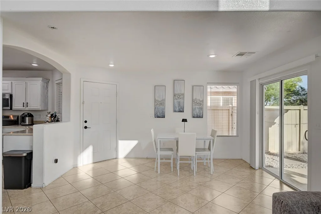 5087 Penryn, Las Vegas, NV 89139