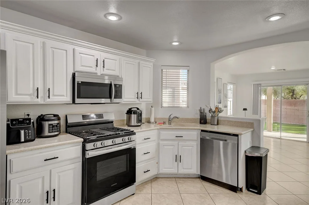 5087 Penryn, Las Vegas, NV 89139