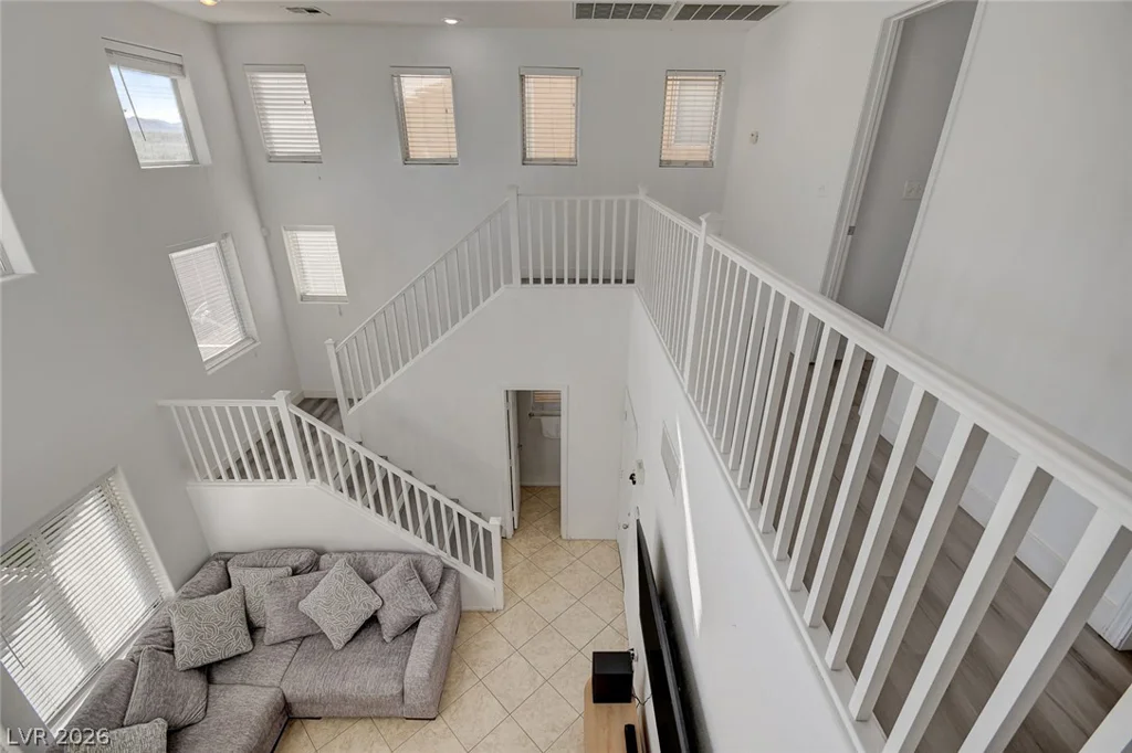 5087 Penryn, Las Vegas, NV 89139