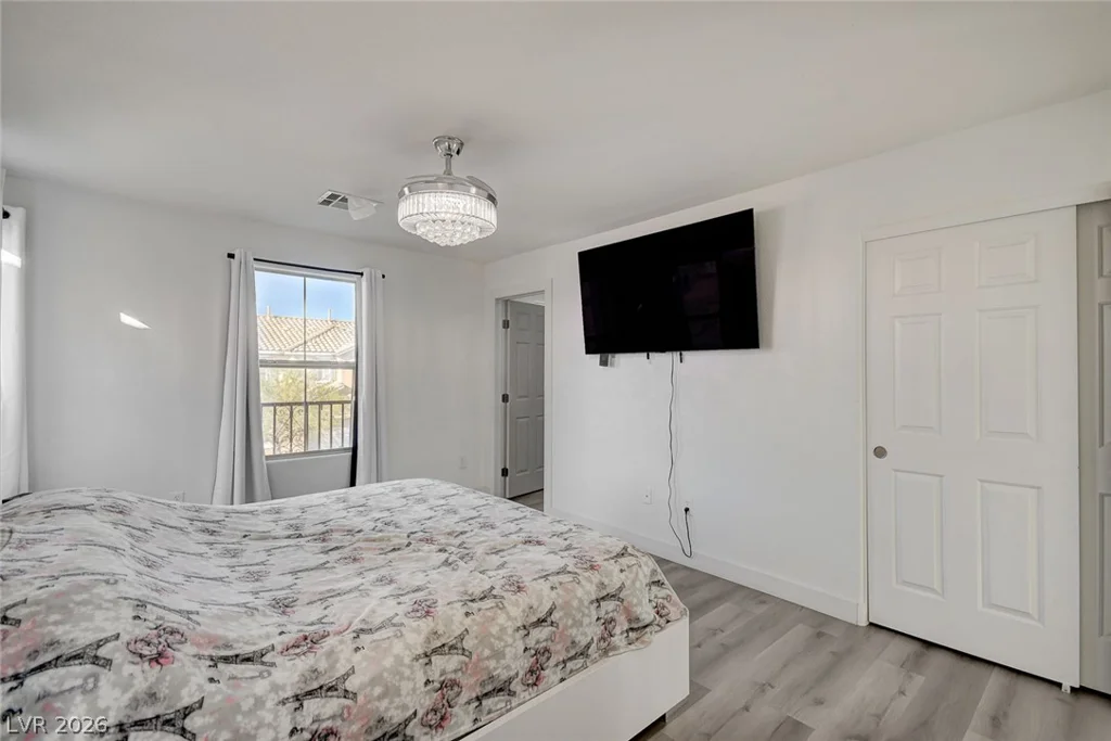5087 Penryn, Las Vegas, NV 89139
