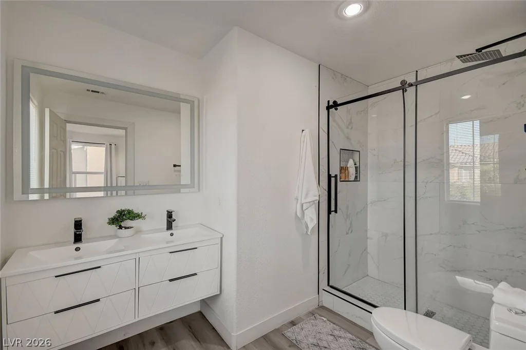 5087 Penryn, Las Vegas, NV 89139