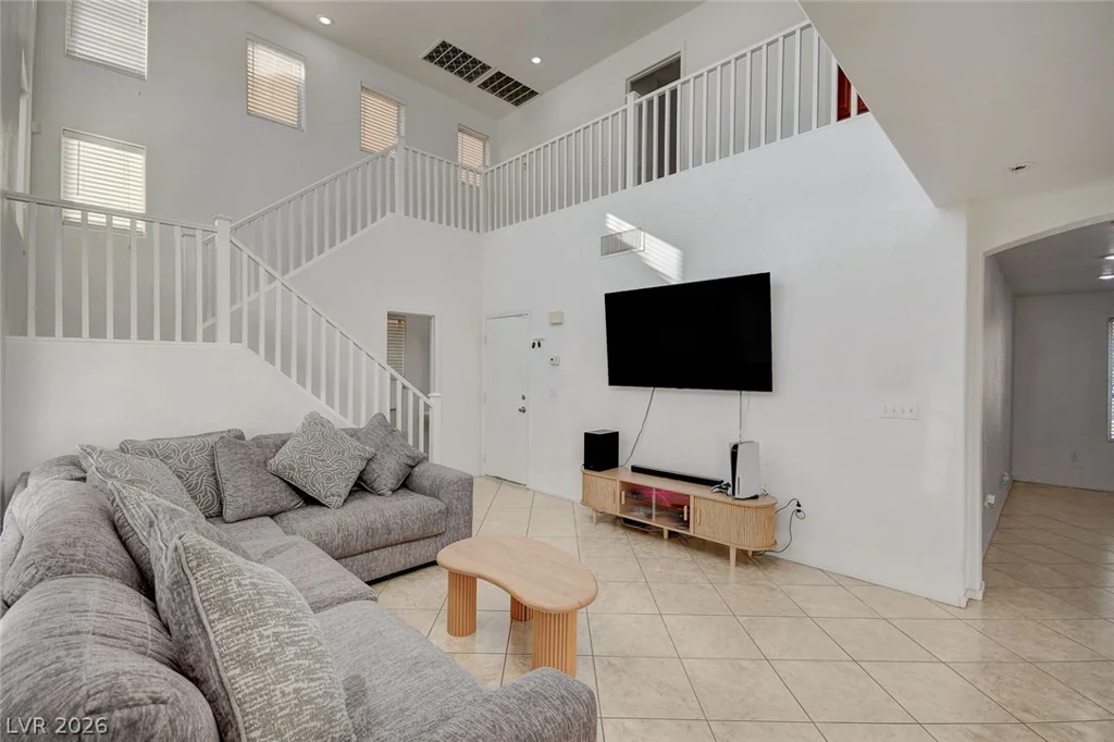 5087 Penryn, Las Vegas, NV 89139
