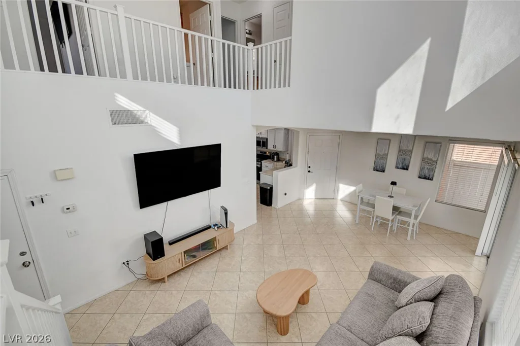 5087 Penryn, Las Vegas, NV 89139